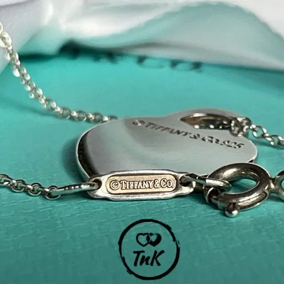 Tiffany & Co. Sterling Silver Small “Return To Tiffany” Heart Charm Tag Pendant - Picture 4 of 16